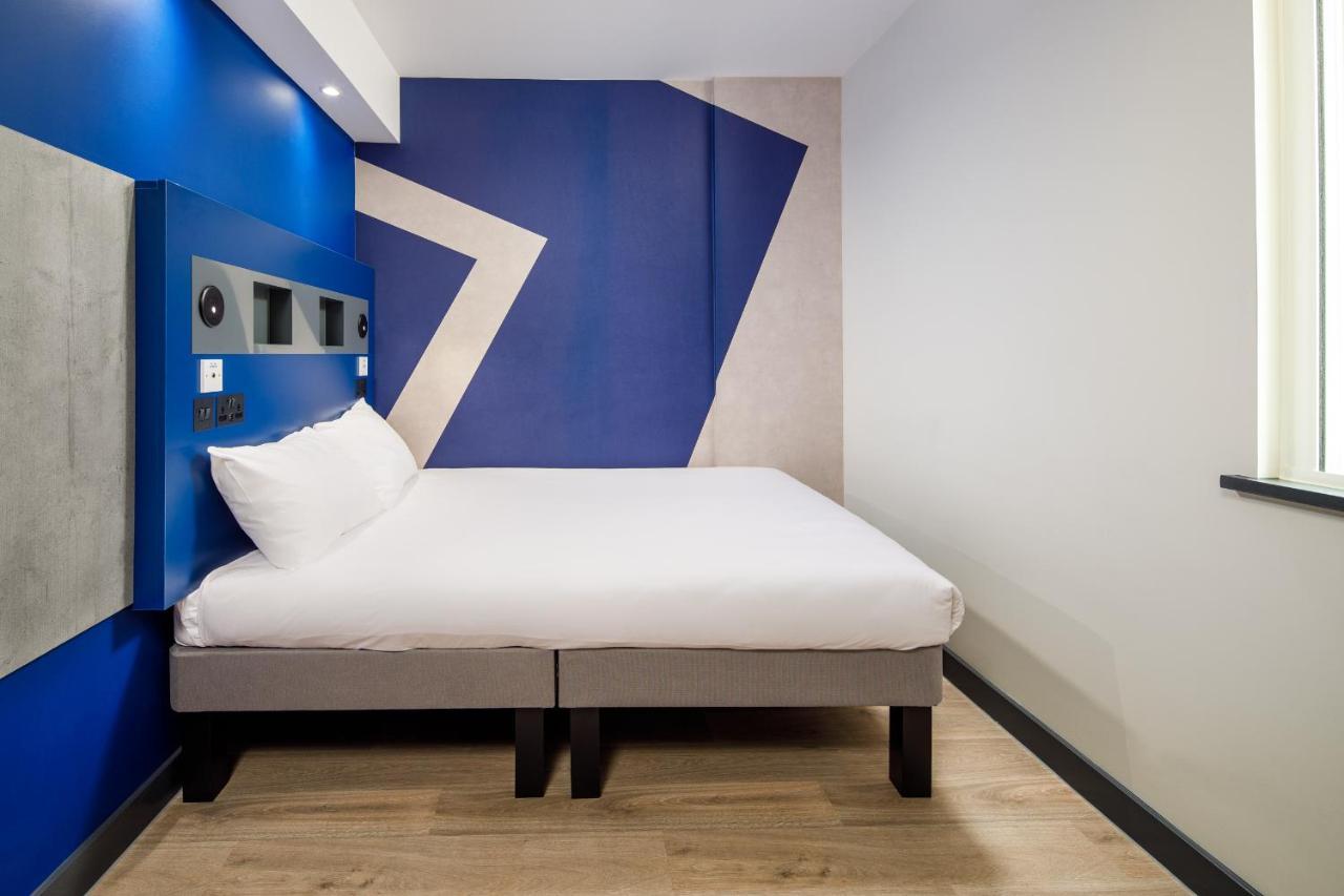 Ibis Budget Manchester Airport T2 Hale  Bagian luar foto